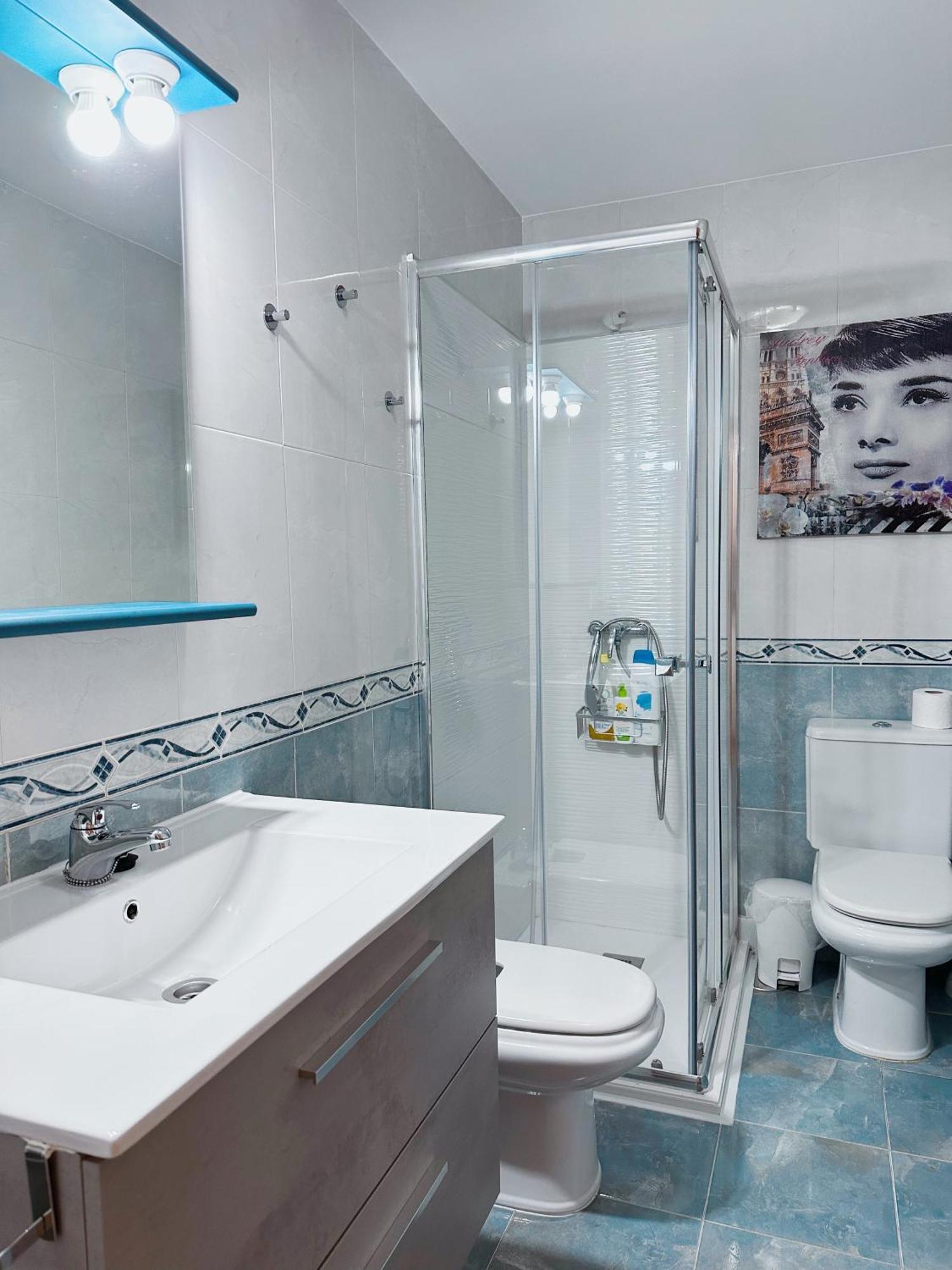 Apartamento Suite Los Deportes Понферада Екстериор снимка