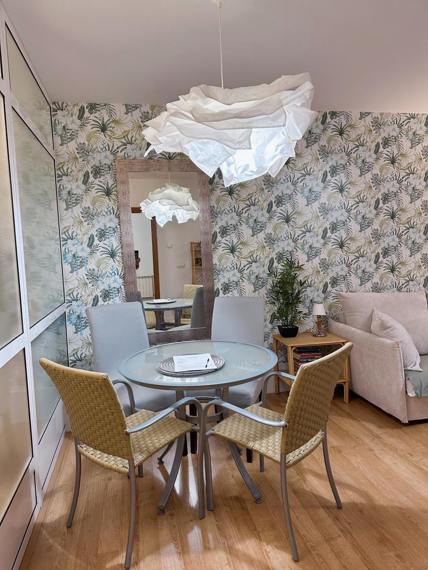 Apartamento Suite Los Deportes Понферада Екстериор снимка